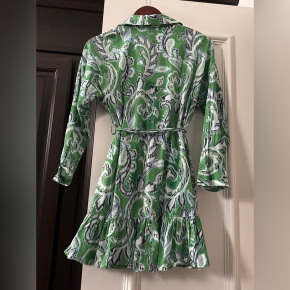 Green Patterned Button-Up Dress - Picture 2 of 3